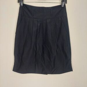 Banana Republic Black‎ Skirt Silk Blend Pleated